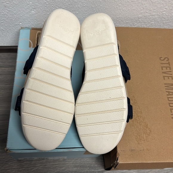 LifeStride Power Slide Sandal In Navy - Picture 4 of 6